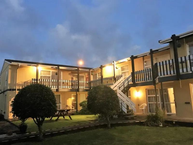 Parkside Motel And Apartments New Plymouth Ngoại thất bức ảnh